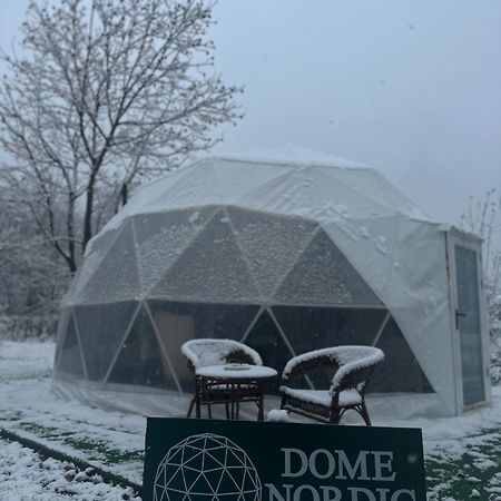 The Frog Glamping Hotel Horezu Buitenkant foto