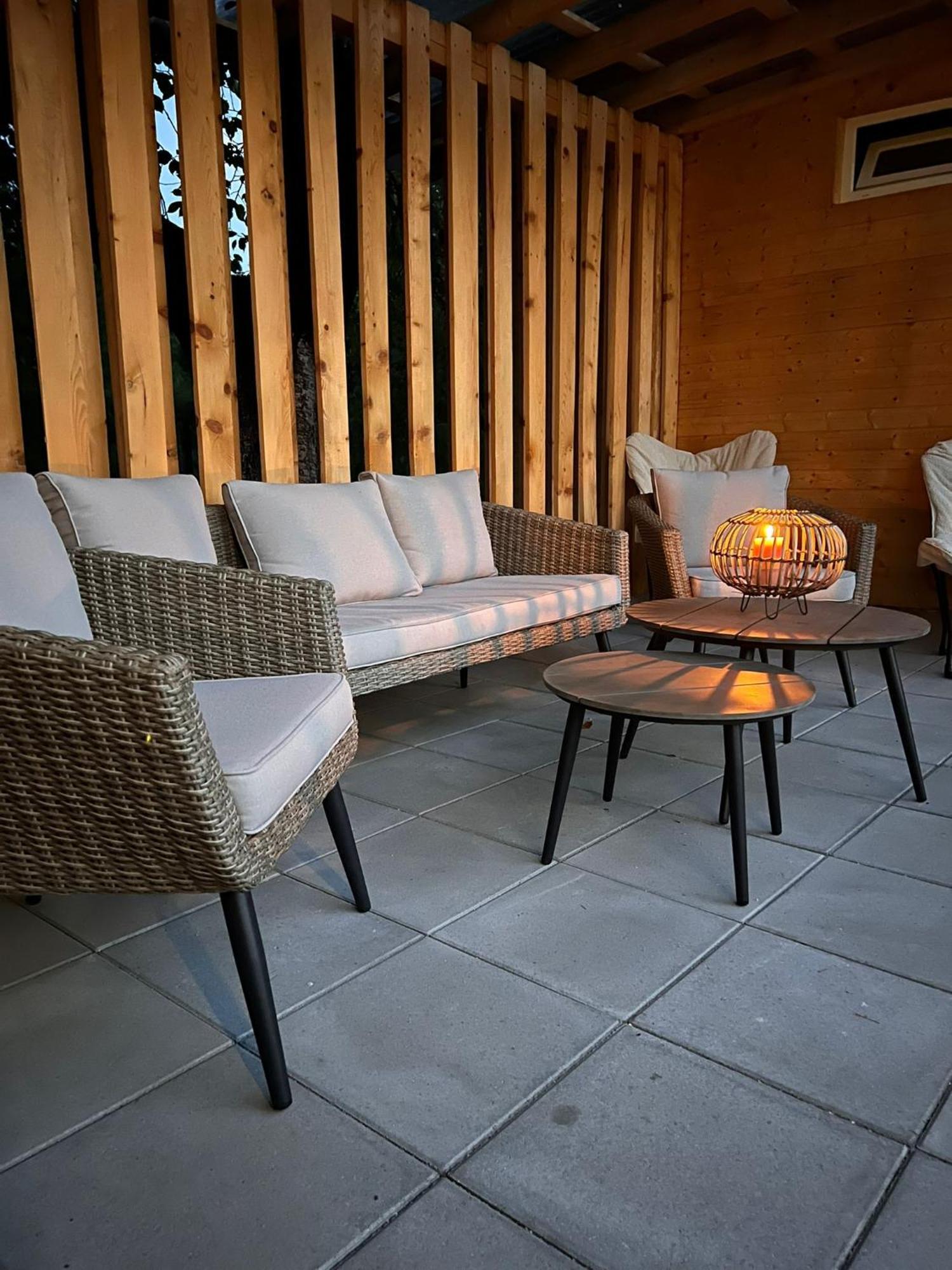The Frog Glamping Hotel Horezu Buitenkant foto